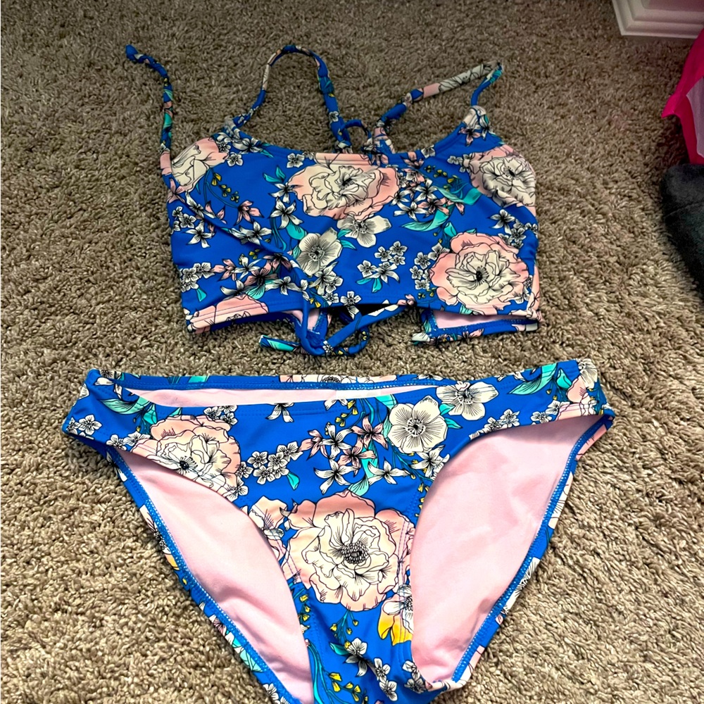 S/M bikini set